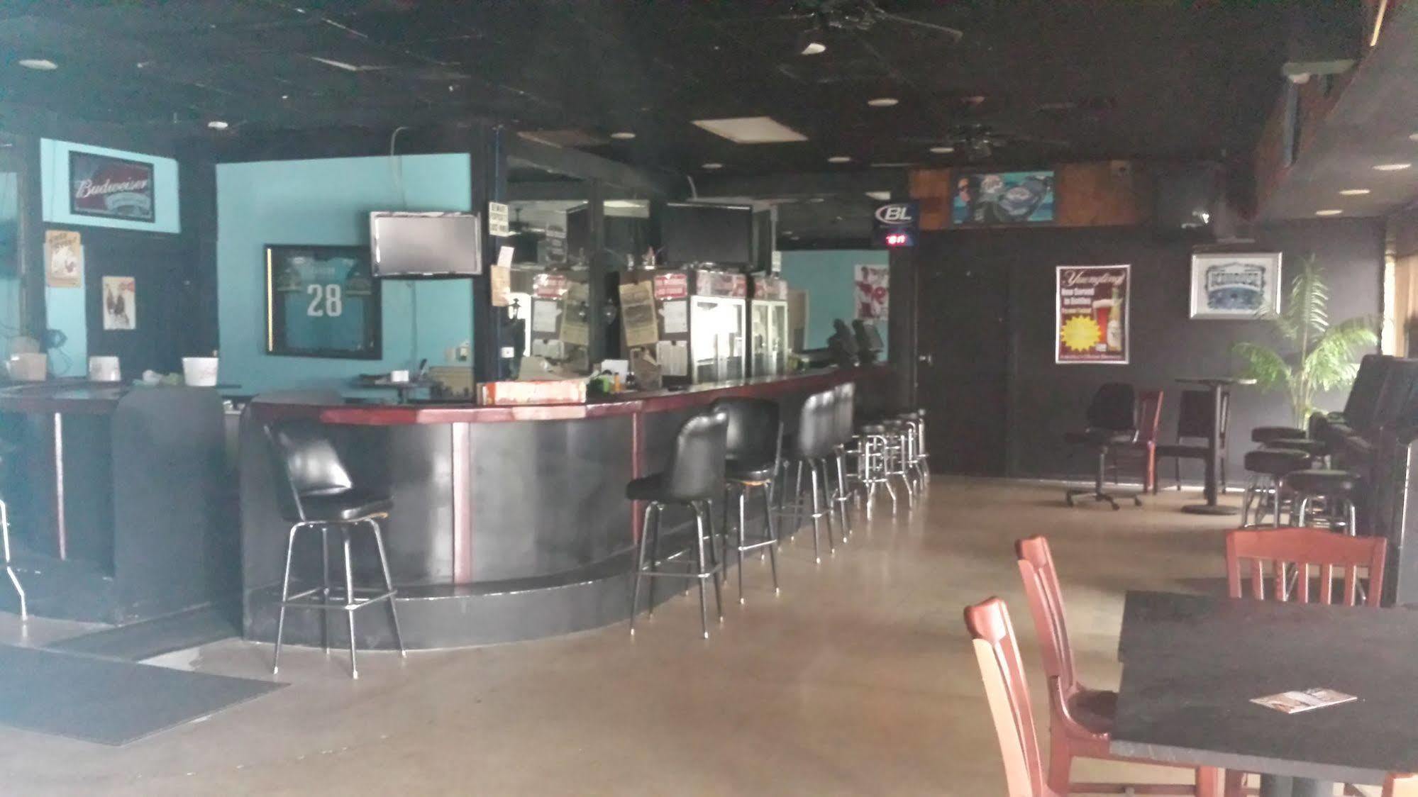Gator Lodge Jacksonville Extérieur photo